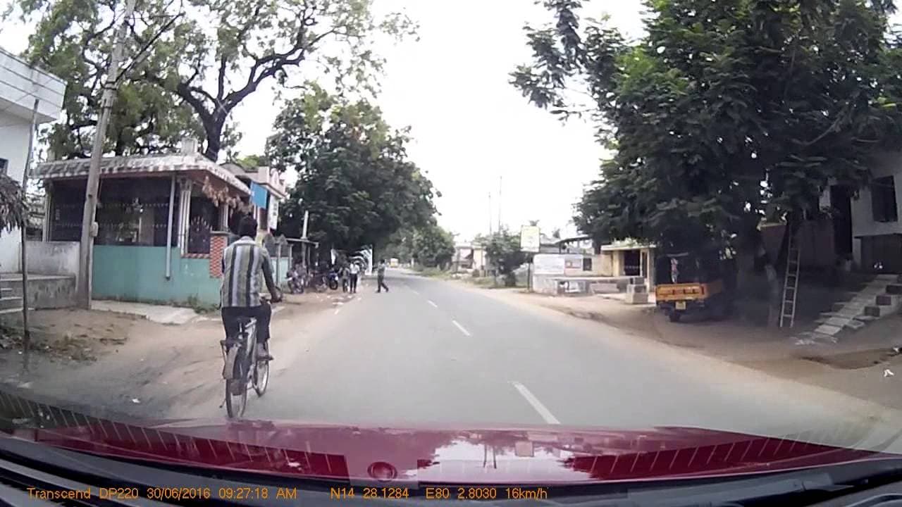 Bicyclist Jumped in front of Vitara Brezza almost got hit