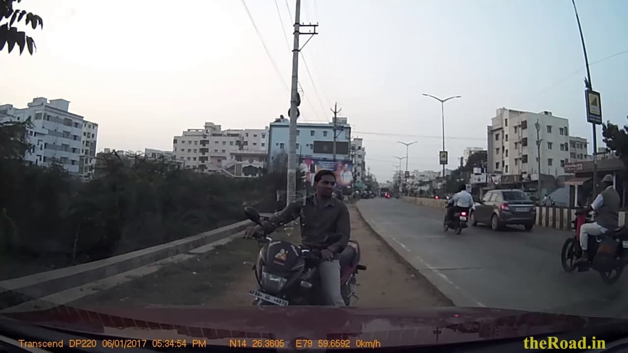 Bikers on the run seeing Traffic Police | No License | No Helmet | No Papers